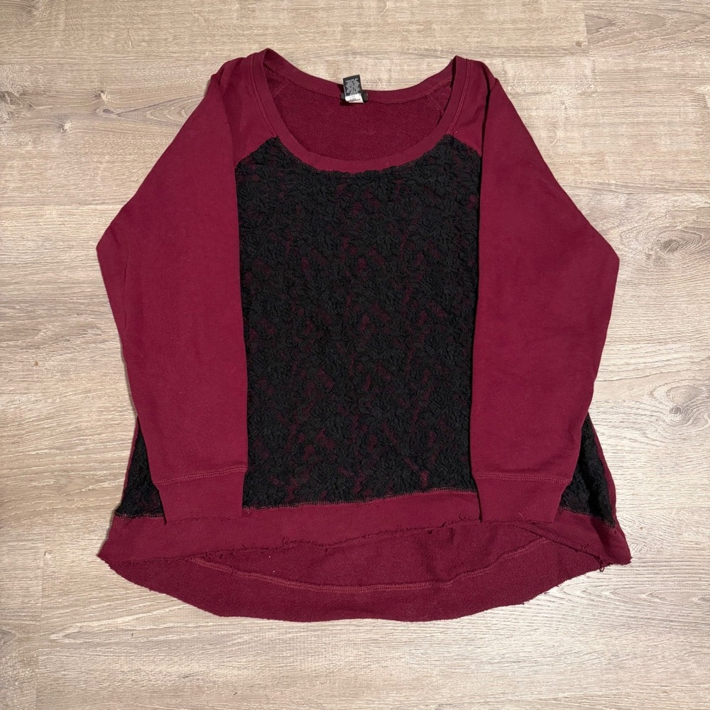 Torrid Grunge Whimseygoth Burgundy and Black Lace Raglan Goth Sweater Plus Sz 3